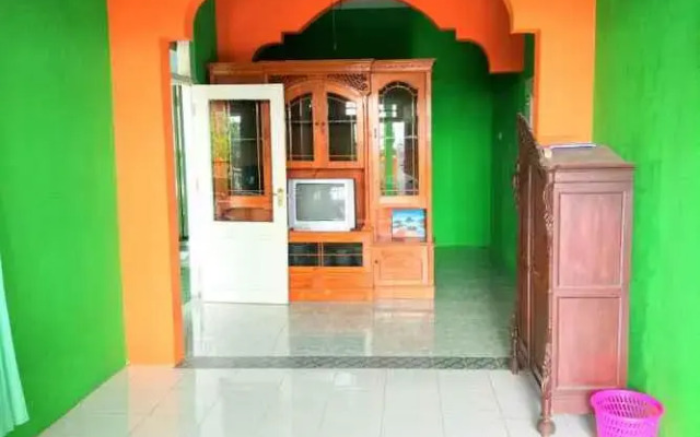 Anggun Guesthouse