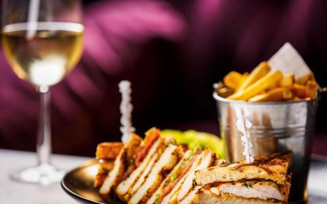 Mercure Chester Abbots Well Hotel