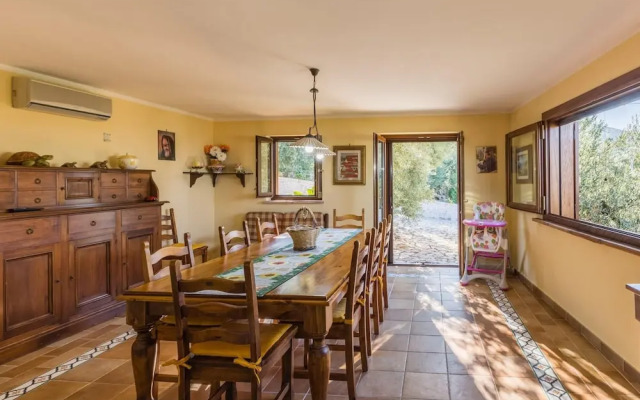 Belvilla by OYO Villa Casetta