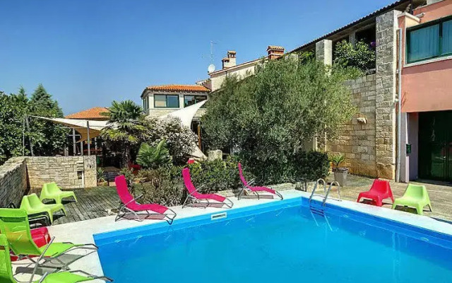 5-room House 300 M2 On 3 Levels - Inh 26452