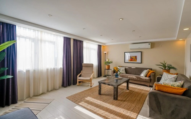 Missafir Superb Flat Near Hadrian s Gate