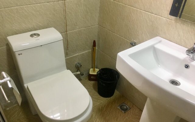 Grandbee Apartment and Residence