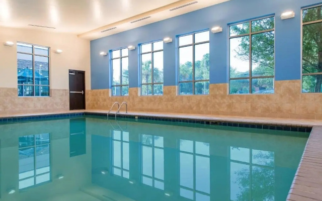 Hyatt Place Charleston Airport/Convention Center