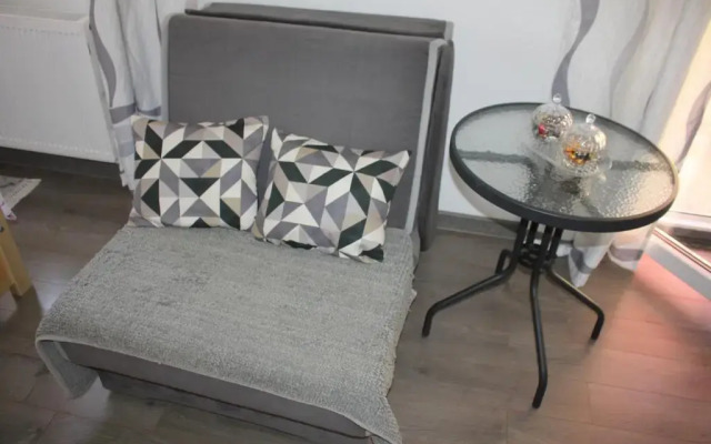 Studio Apartments Adian