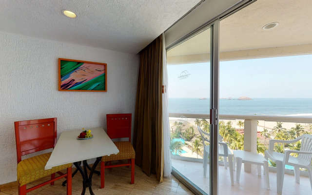 Park Royal Beach Ixtapa - All Inclusive
