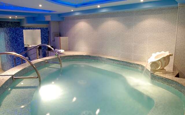 Royal View Hotel And Spa