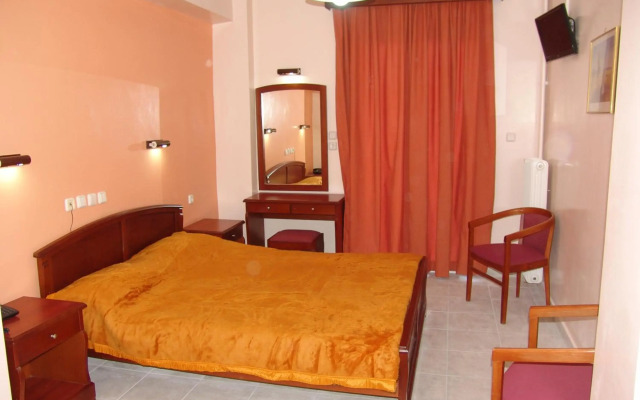 Hotel Cosmos