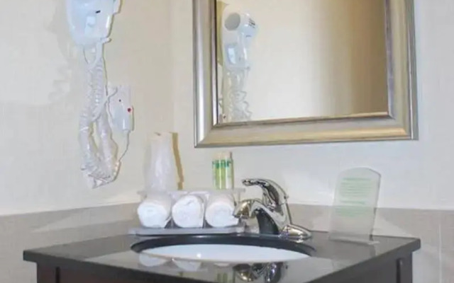 Holiday Inn Express New York - Manhattan West Side by IHG