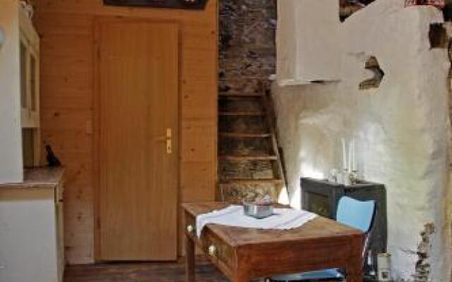 Lieu Secret dans les Alpes Suisses