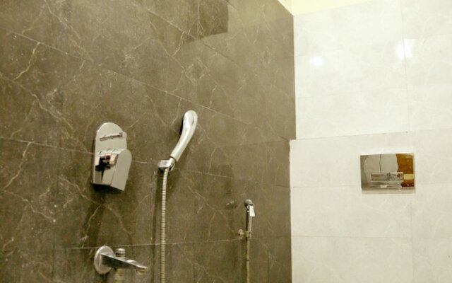 Comfort Rooms New Delhi Railway Station