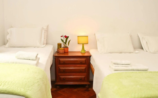 Bed And Breakfast Leblon