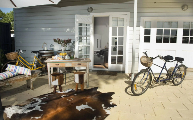 The Villa - Country House Retreat