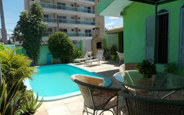 Verdes Mares Hostel