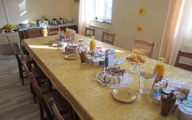 Hostel Sonce