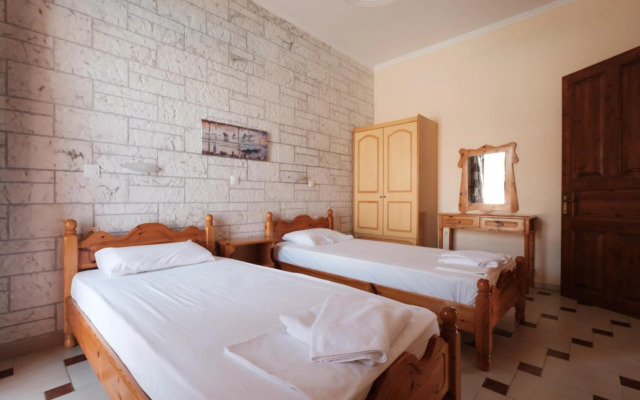 Luisa Hotel-Apartments