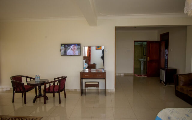 Reinah Tourist Hotel