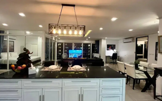 6-36 - Penthouse 155sqm 1km Away From Patong Beach