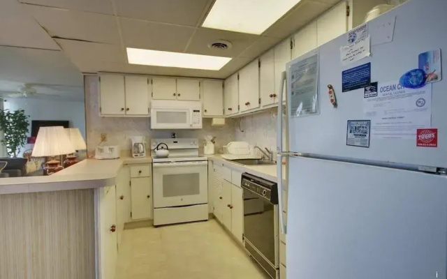 Sea Gate 101 - 1 Br Condo