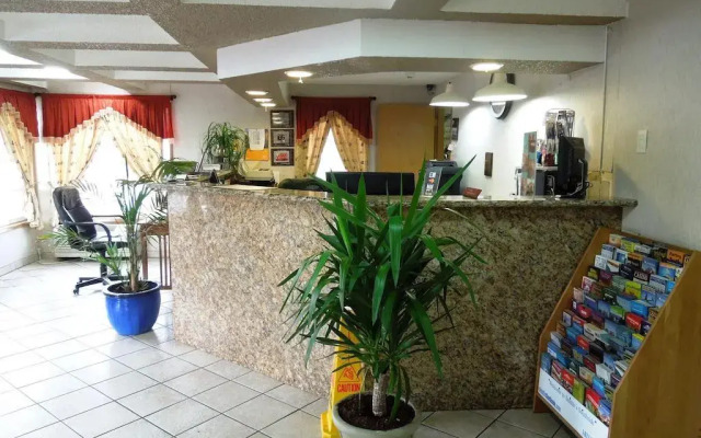 Econo Lodge Seatac Airport North Seattle Hotel
