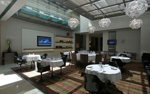 Recoleta Grand, a Tribute Portfolio Hotel