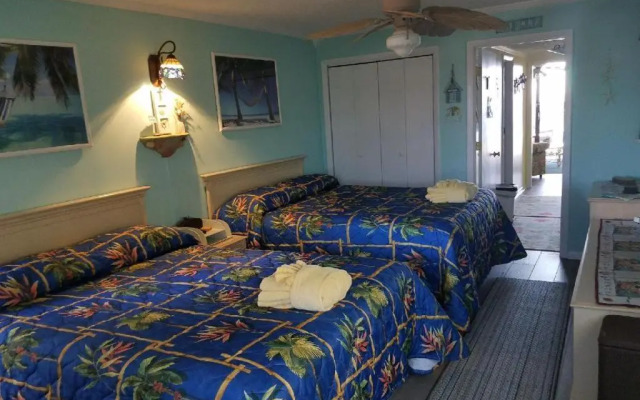 Palms Resort