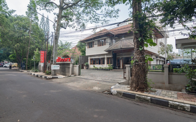 RedDoorz near Institut Teknologi Bandung 2