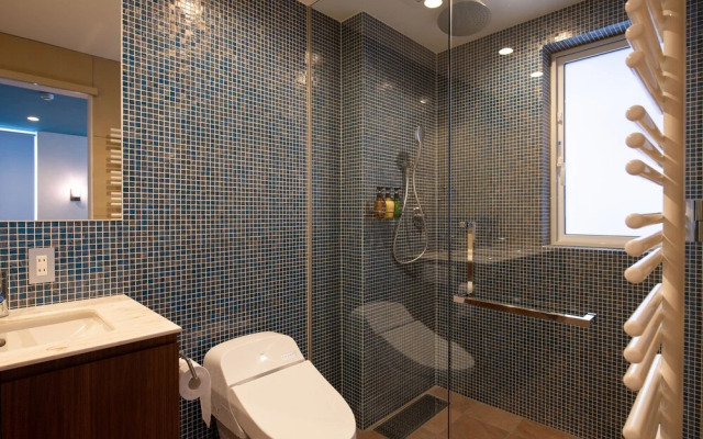 Kitsune House by H2 Life