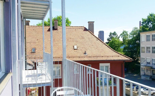 ZH Bordeaux - Letzigrund Hitrental Apartment