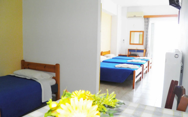Christi Apartments