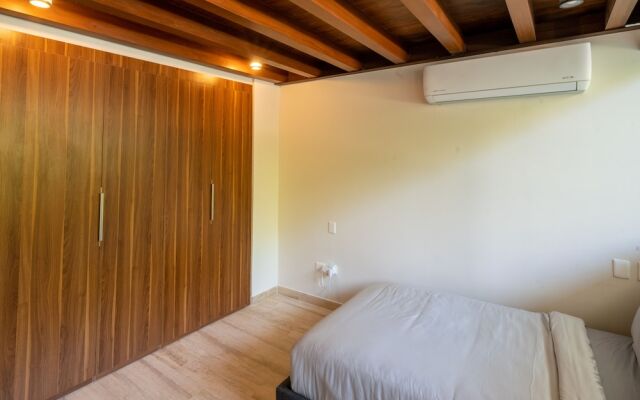 Condo Anahuac - Luxury At AWA Residences