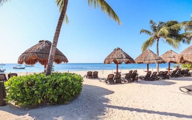 Luxury Garden House Condo - The Elements 108