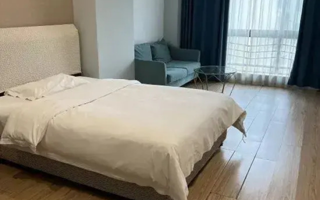 Land Sea Apartments