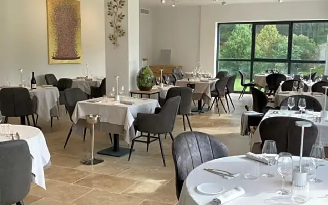 Domaine Ribiera, Hotel 5 Etoiles, SPA & Golf - Forcalquier