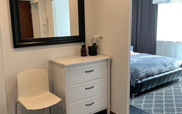 Your Home in Warsaw - Apartment Stegny- Mokotow