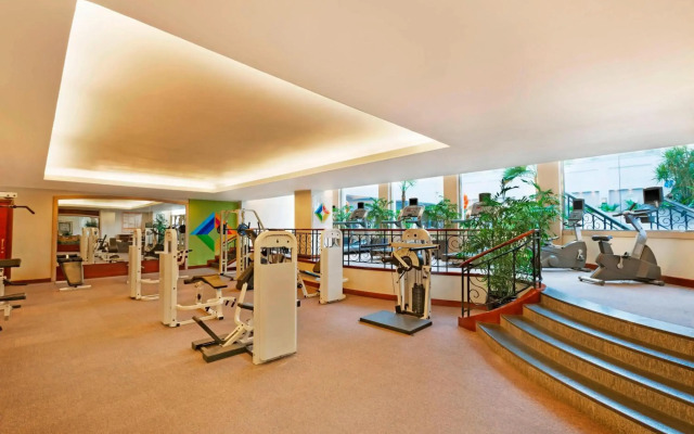 Sheraton Chengdu Lido Hotel