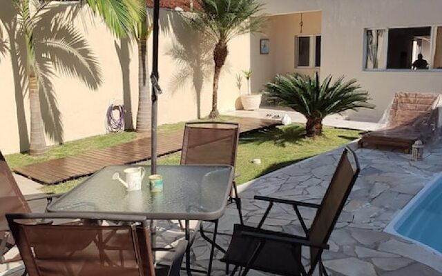 Casa com piscina em Caraguatatuba