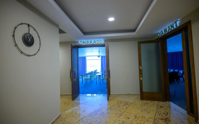 Esplanada Hotel