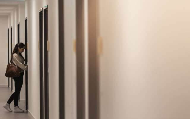 Holiday Inn - the niu, Pax Berlin Airport by IHG