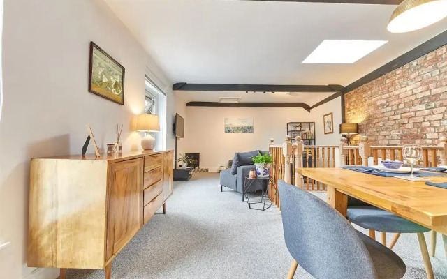 Host Stay The Burrow