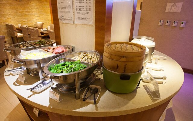 Rich Garden Hotel