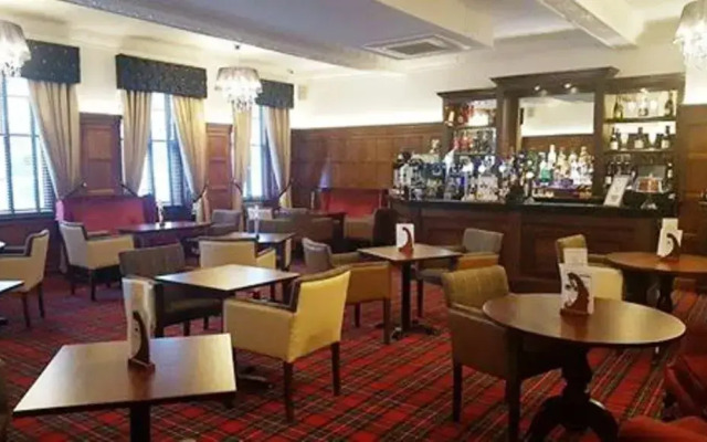 Castle Hotel