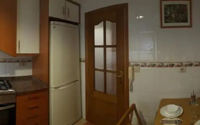 Casa Llorca Big Apt 3 Bedroom Garage AC WiFi