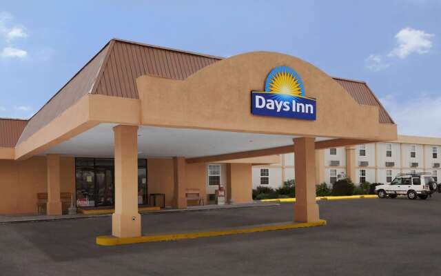 Days Inn by Wyndham Conneaut