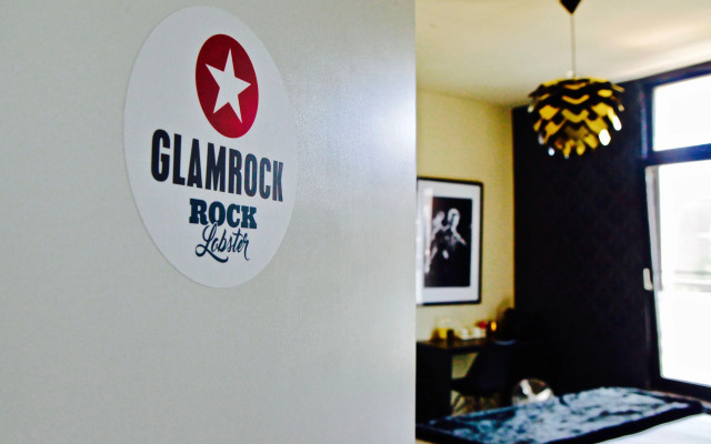 Rock Lobster City Lodge