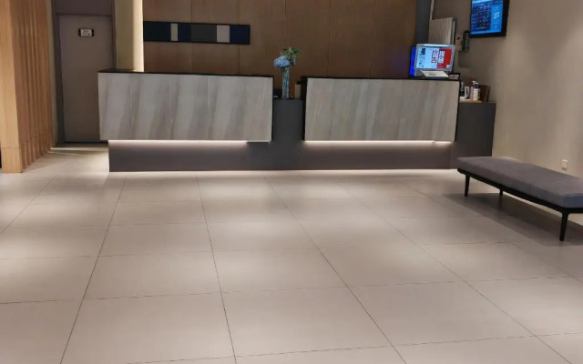 Homeinn Selected (Beijing Shangdi Qinghe Subway Station)