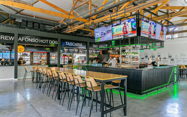 Vista mar em condomínio com foodhall Toptower#CA47