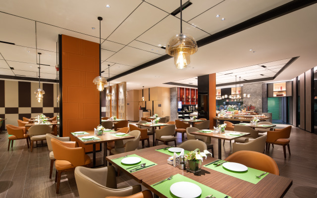 Hampton by Hilton Jinan Olympic Sports Center