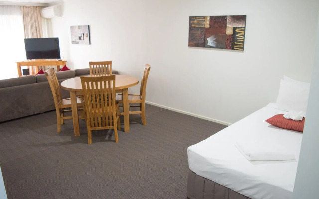 Beachside Holiday Apartments