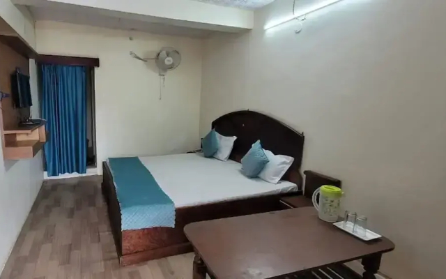 Hotel Shivay