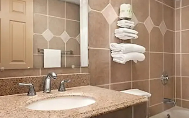 Tesla Biohealing Wellness Hotel & Resort Ramada